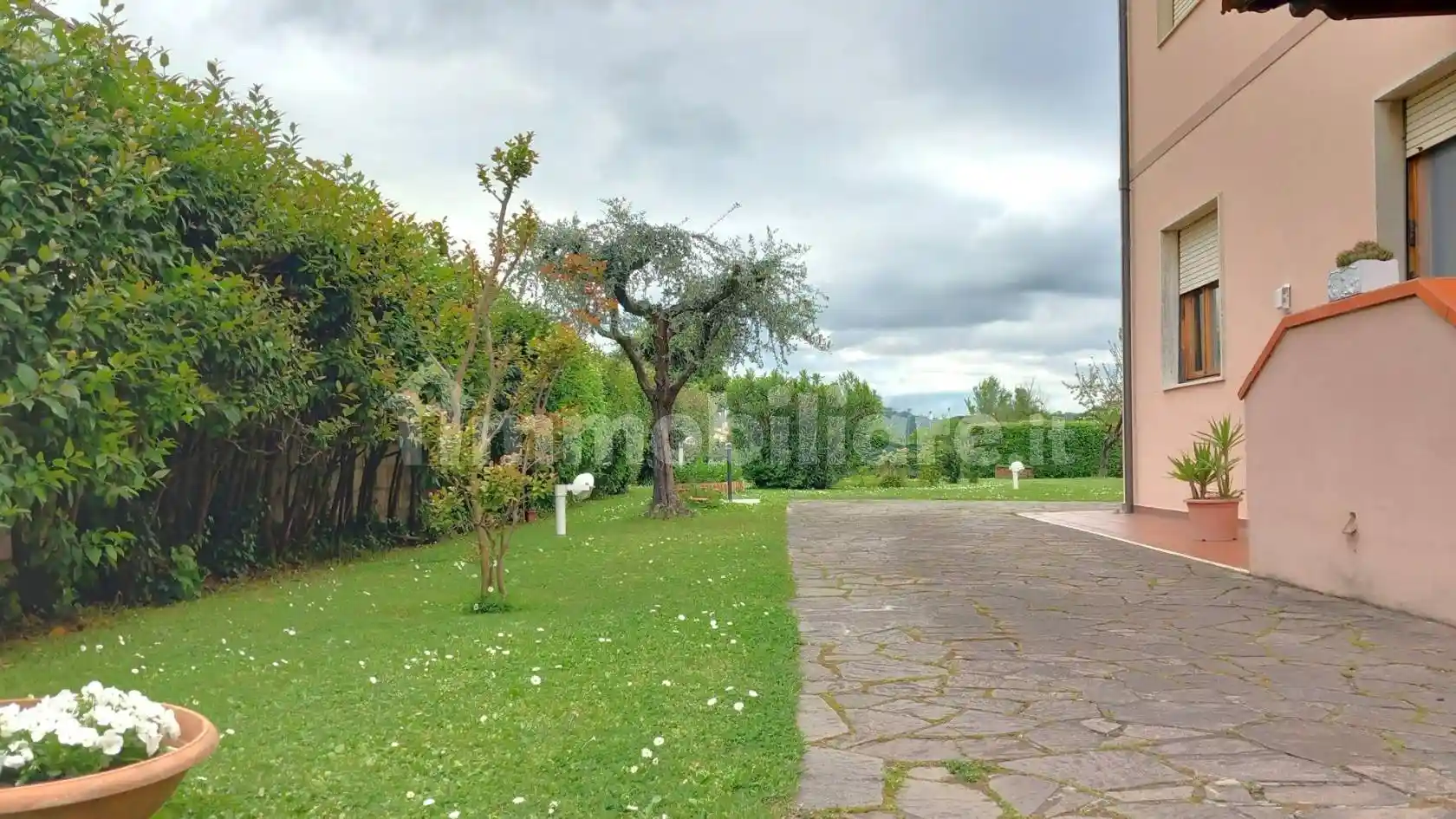 Villa in vendita a Castelfranco di Sotto