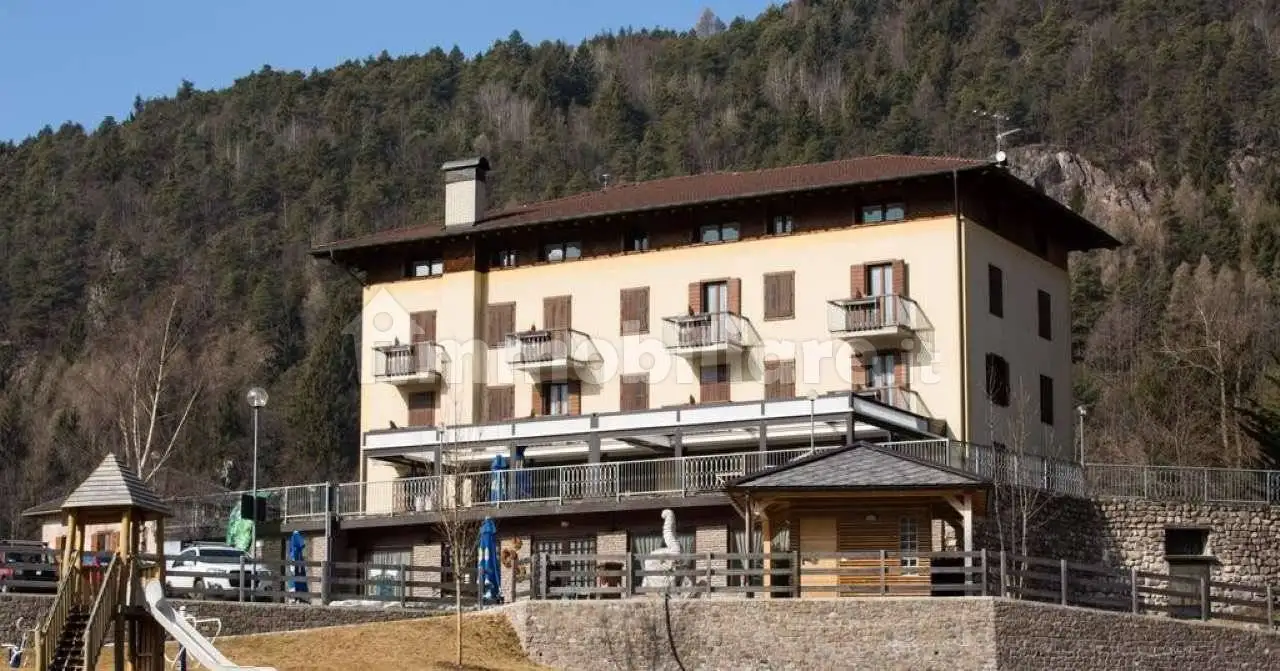 Palazzo - Edificio in Vendita - foto 2