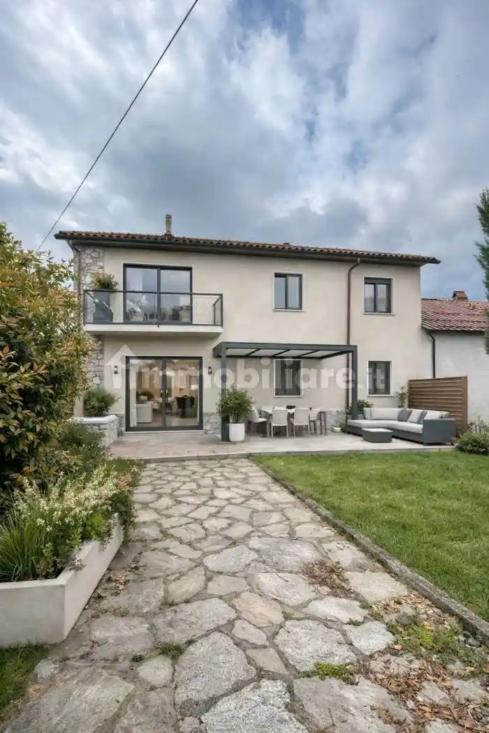 Casa indipendente in vendita a San Michele Mondovì