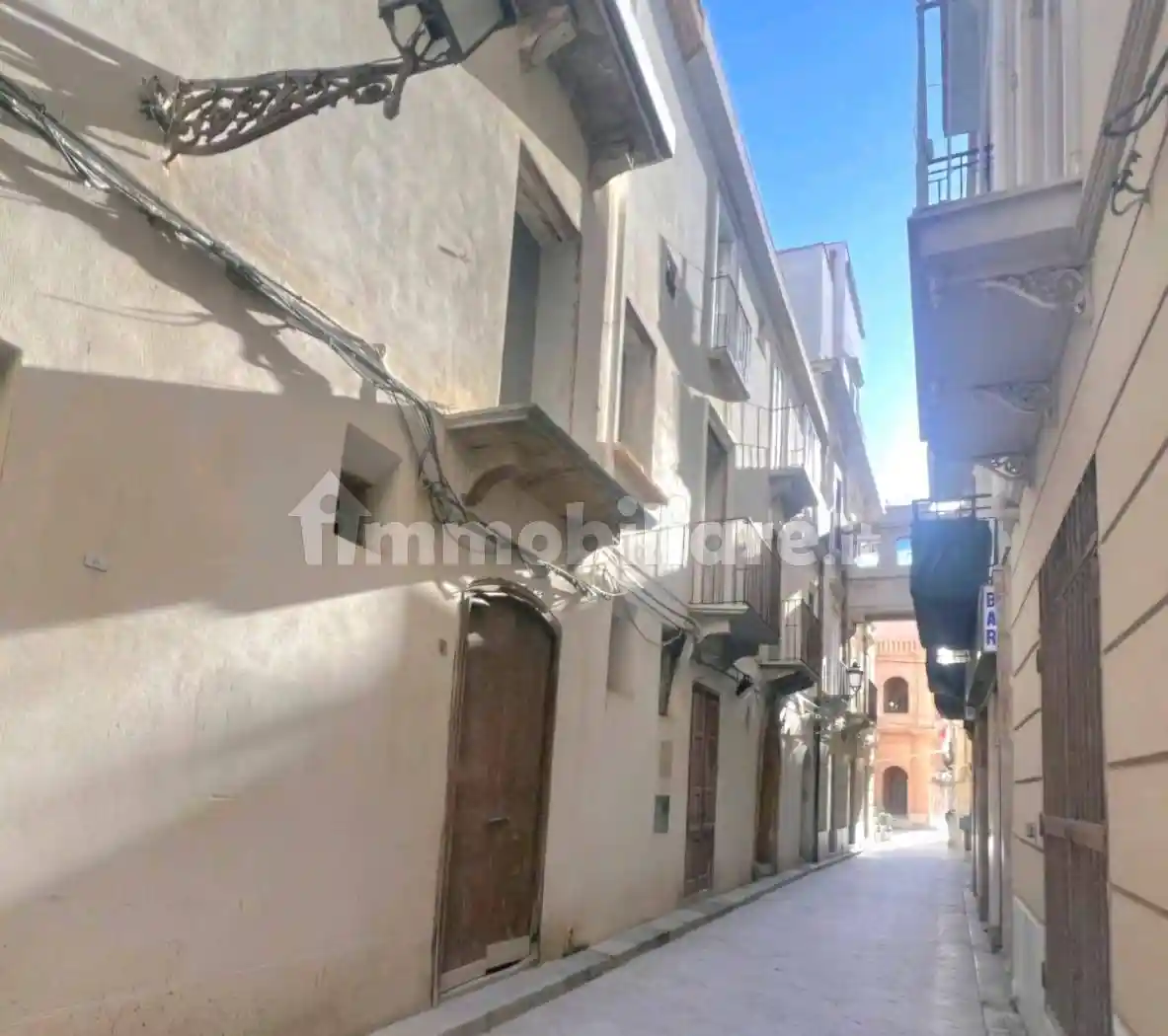 Palazzo - Edificio in vendita a Marsala