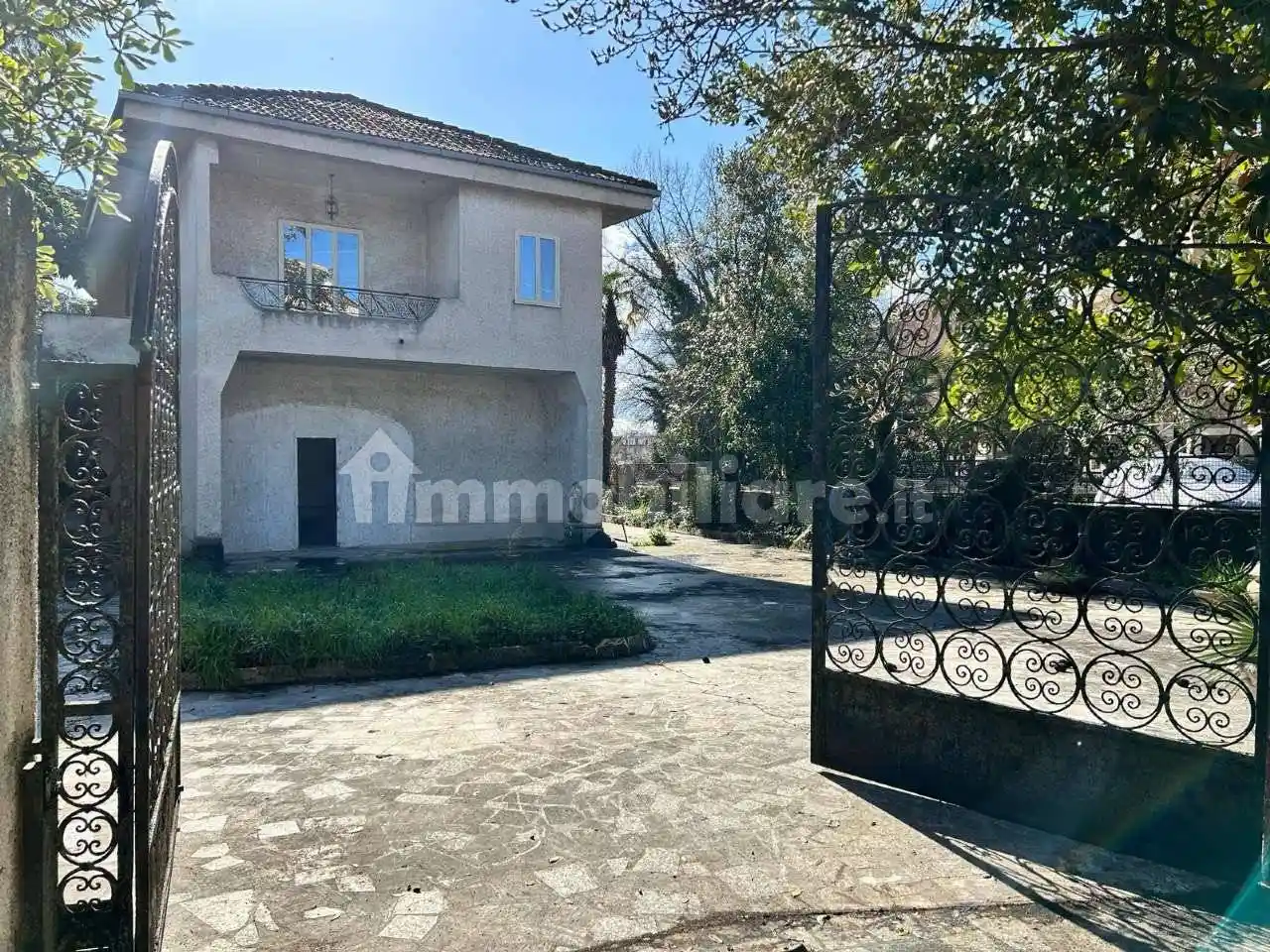 Villa in vendita a Frosinone