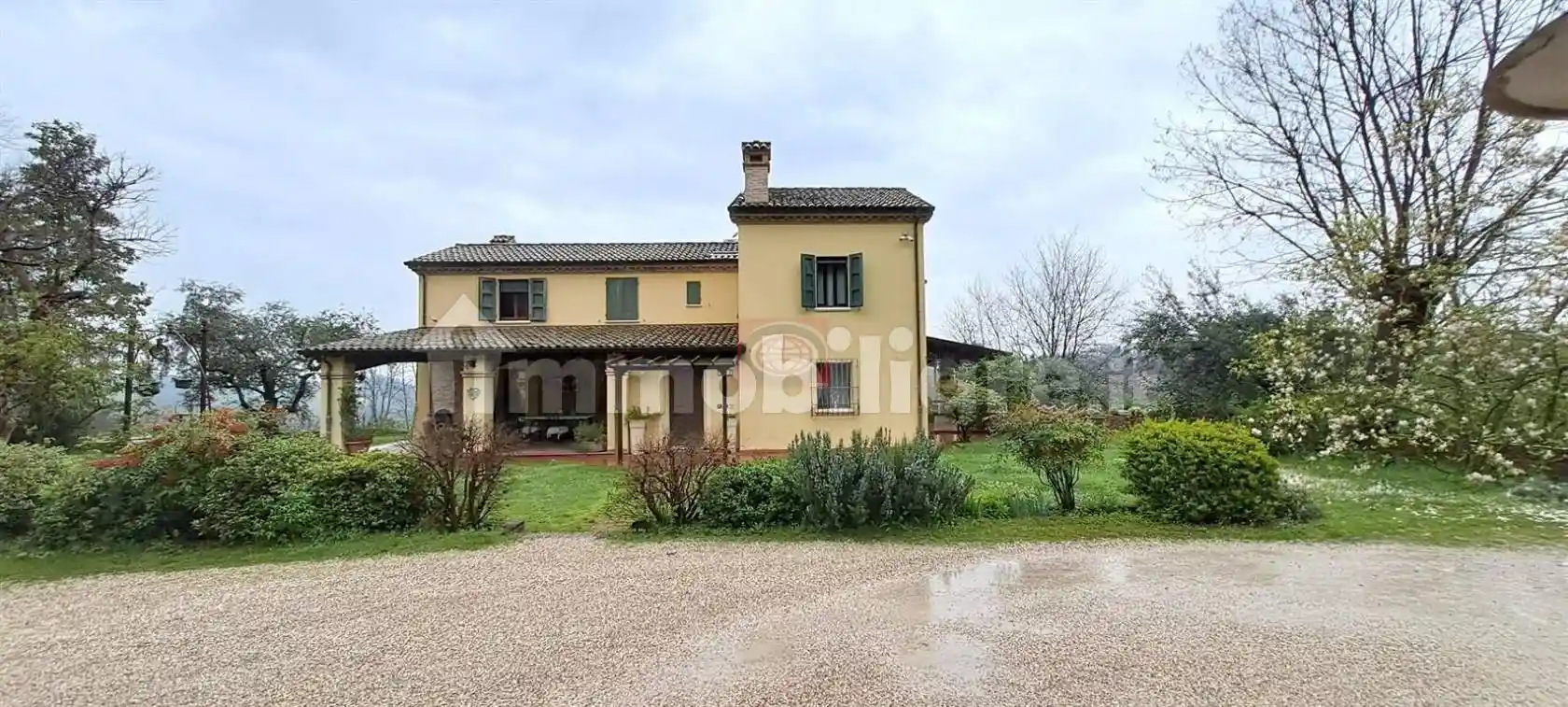 Villa in vendita a Cesena