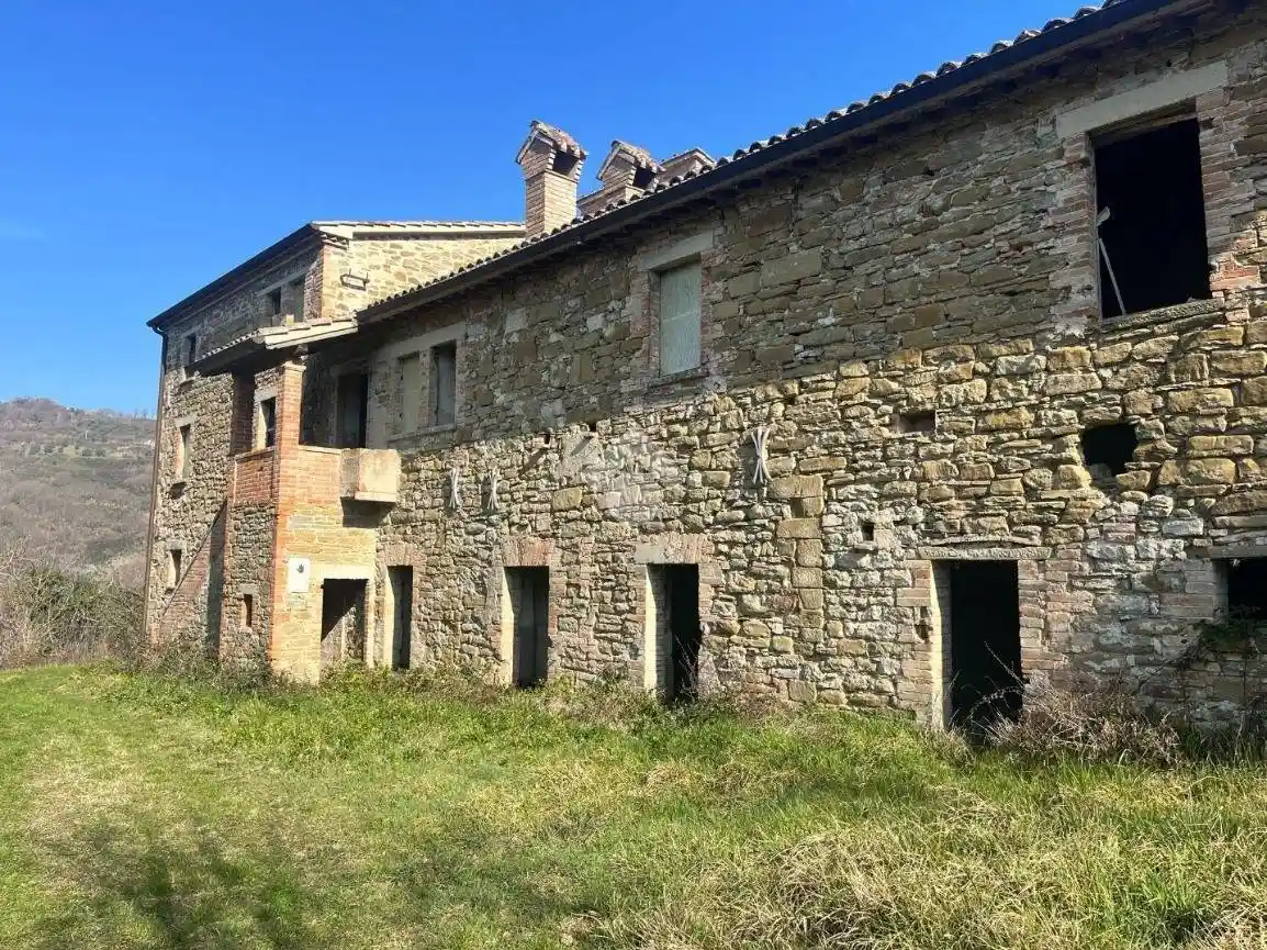 Casa indipendente in vendita a Gubbio