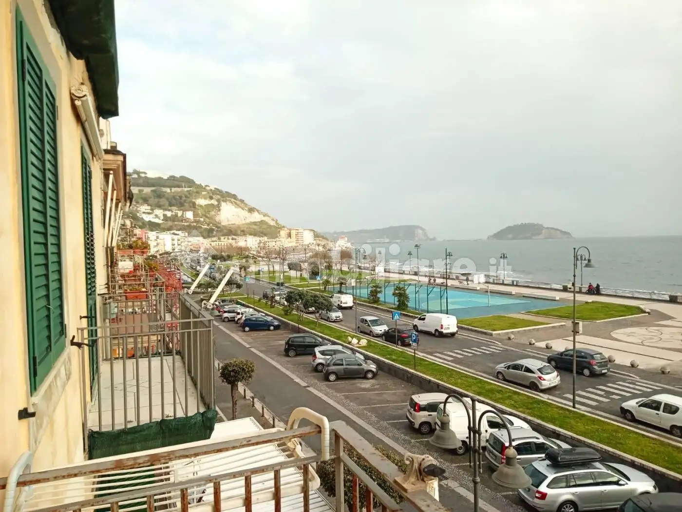 Appartamento in vendita a Pozzuoli