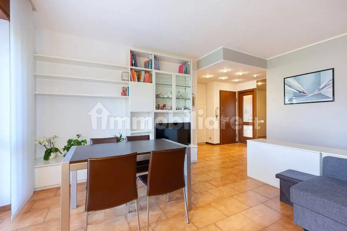 Quadrilocale via Borgomanero 177, Borgomanero, Briga Novarese - foto 4