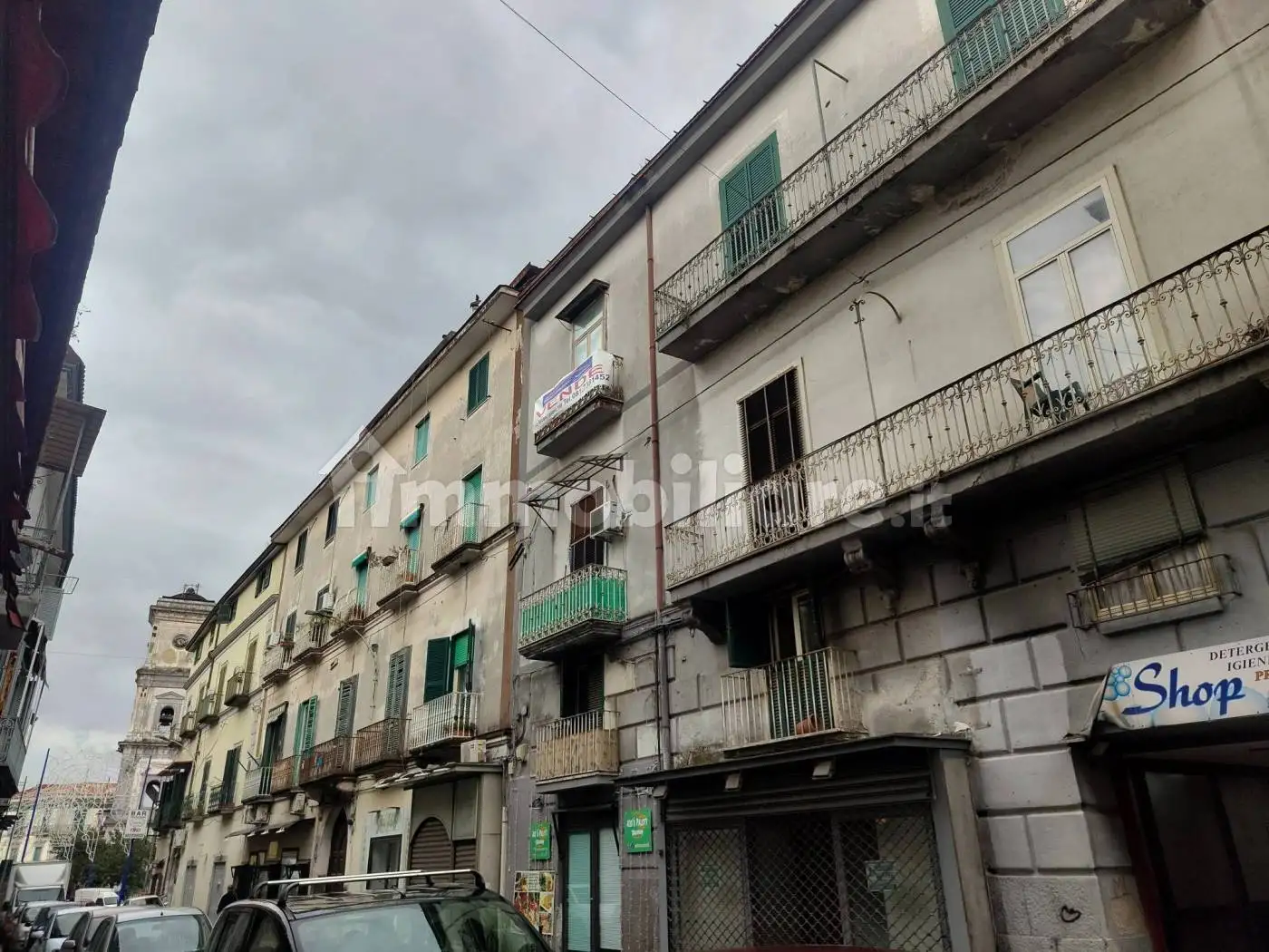 Appartamento in vendita a Napoli
