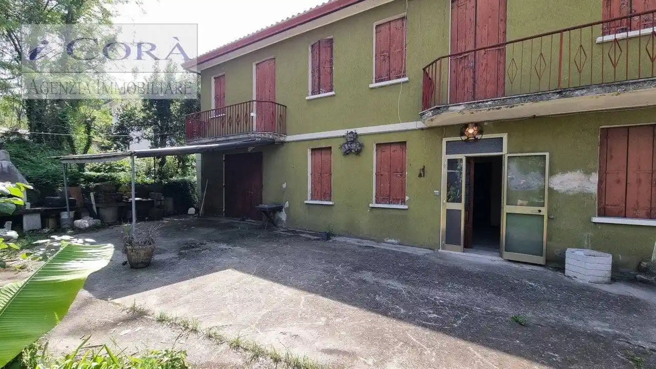 Casa indipendente in vendita a Galzignano Terme