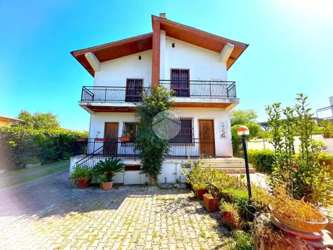 Villa in vendita a Anzio