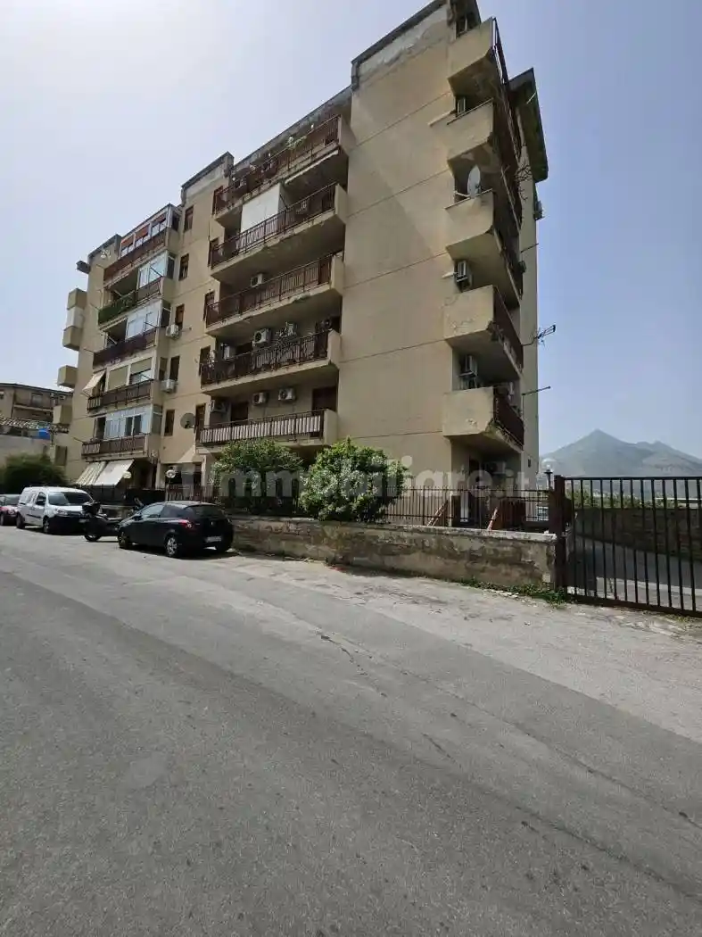 Appartamento in vendita a Palermo