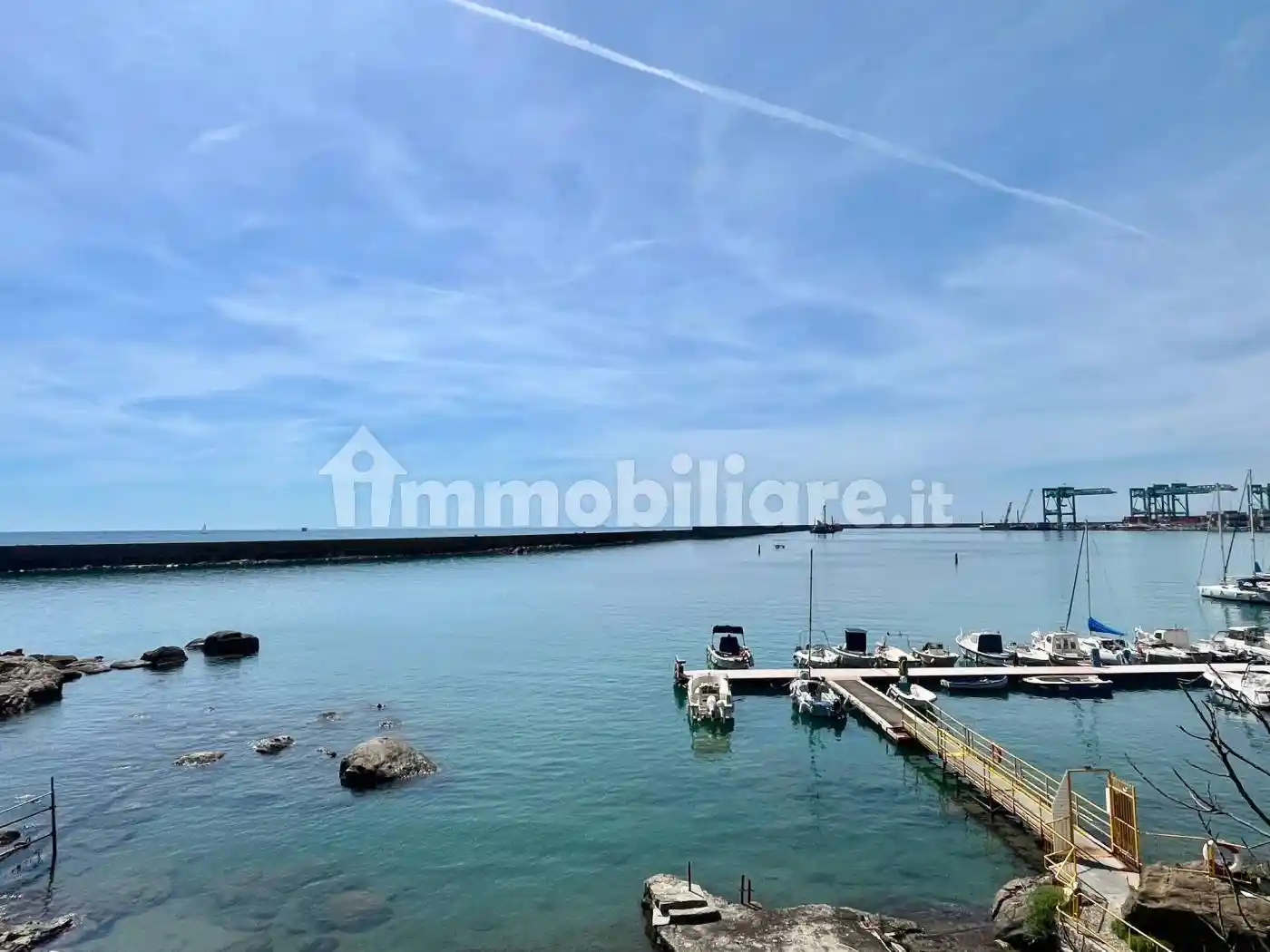 Appartamento in vendita a Genova