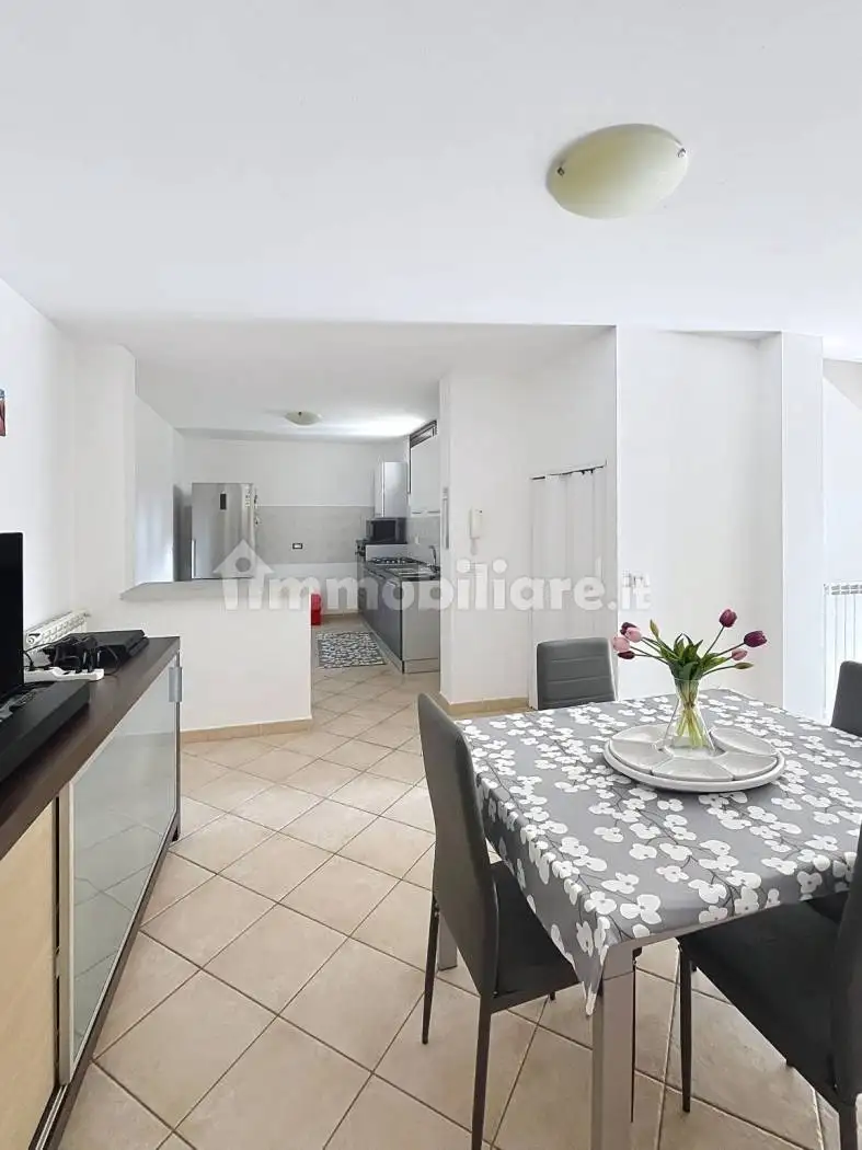 Casa indipendente in vendita a Tissi