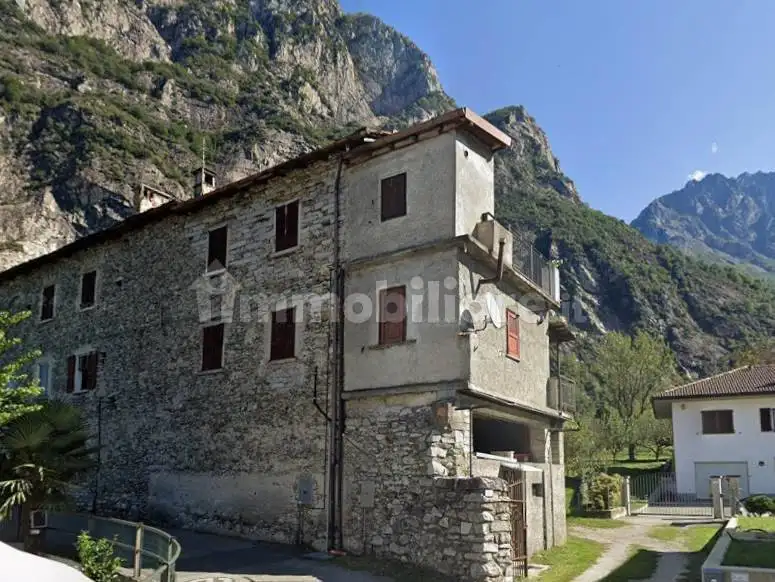 Appartamento in vendita a Novate Mezzola