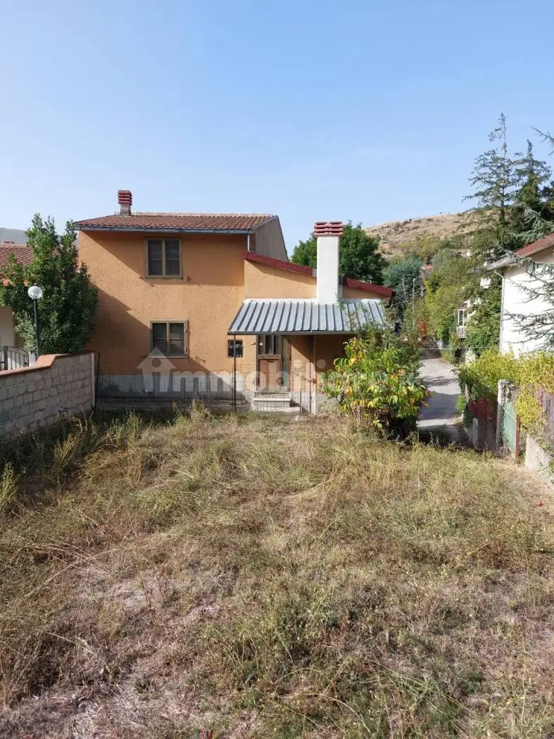 Appartamento in vendita a Ortona dei Marsi