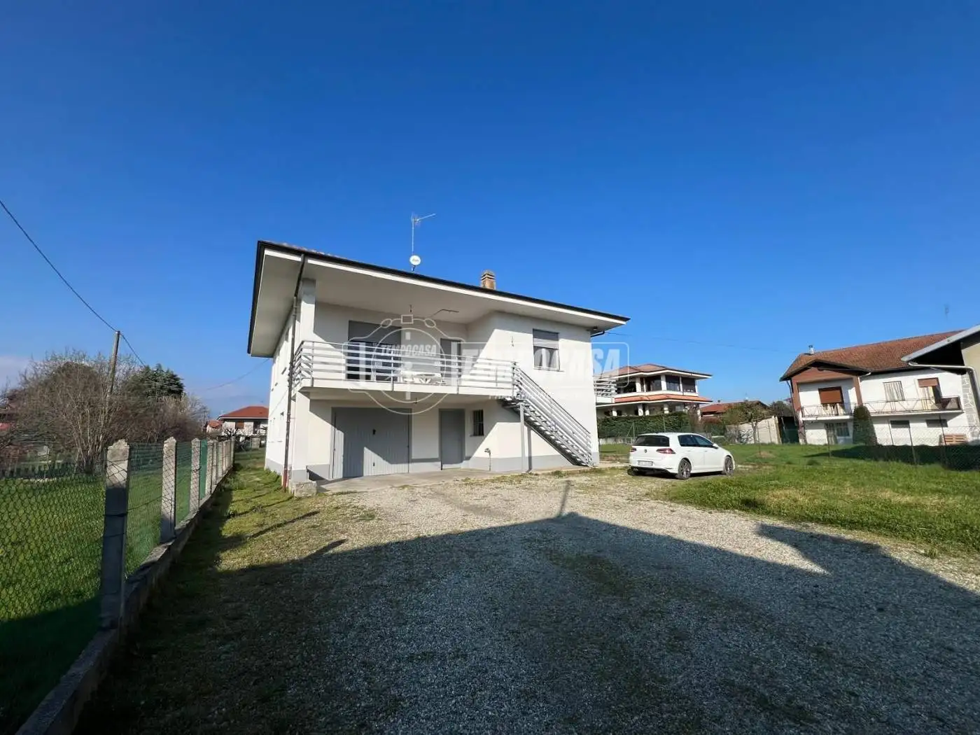 Villa in vendita a Busano