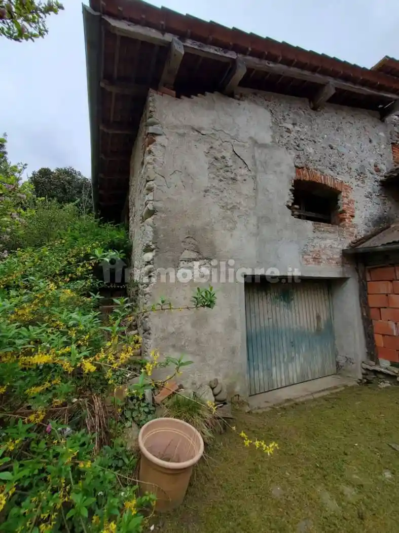 Rustico - Casale in vendita a Grignasco