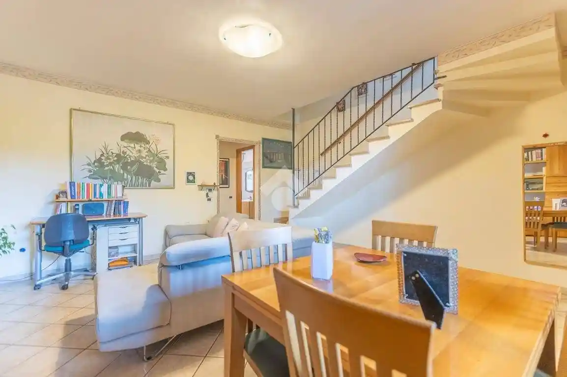 Villetta a schiera in vendita a Guidonia Montecelio