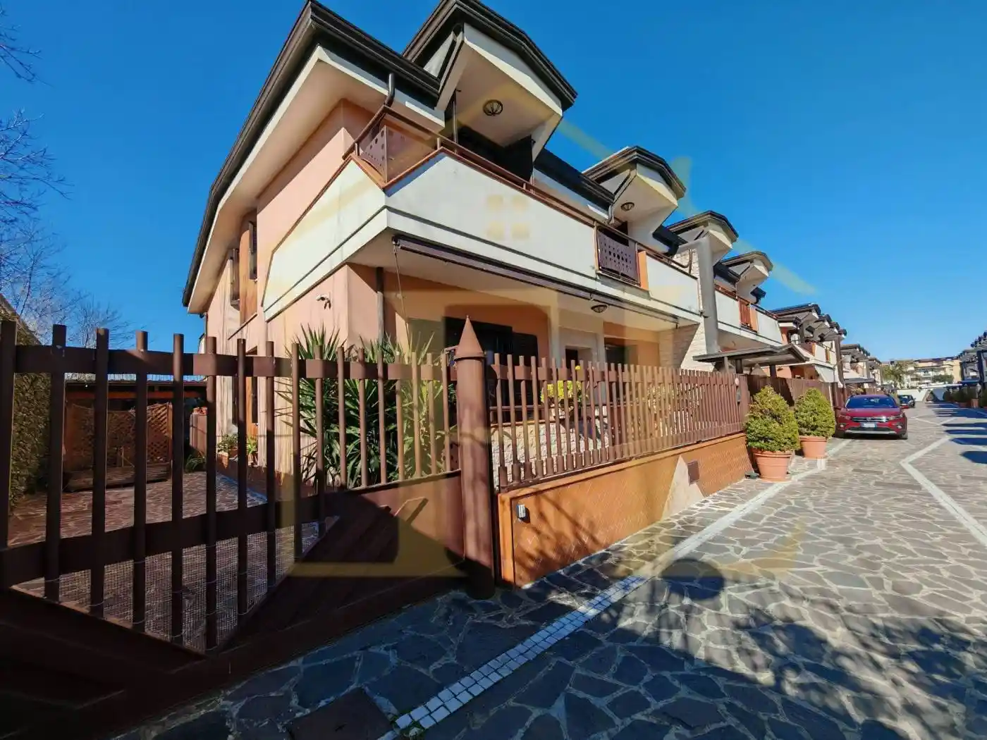 Villetta a schiera - foto 2