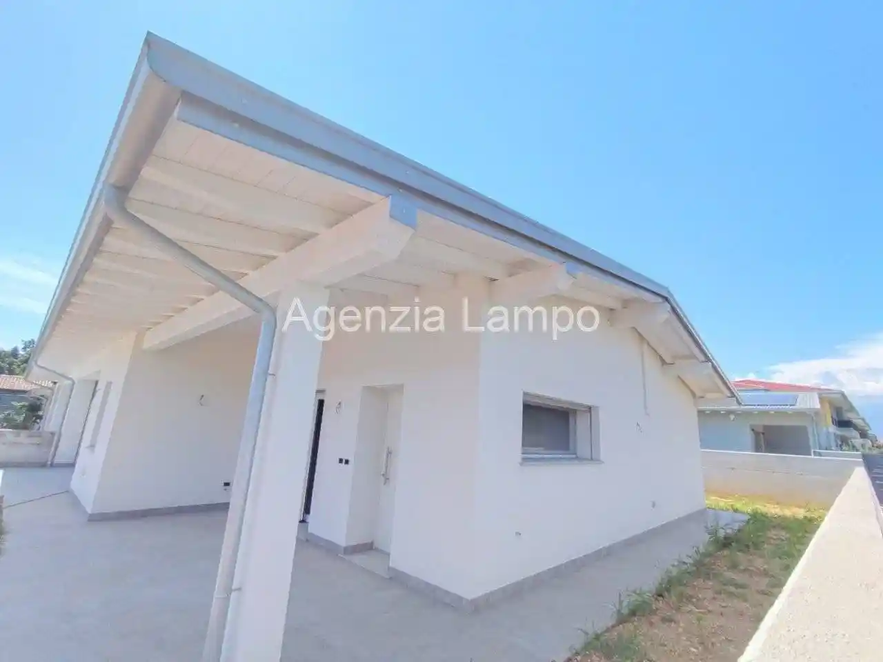 Villa in vendita a Pordenone