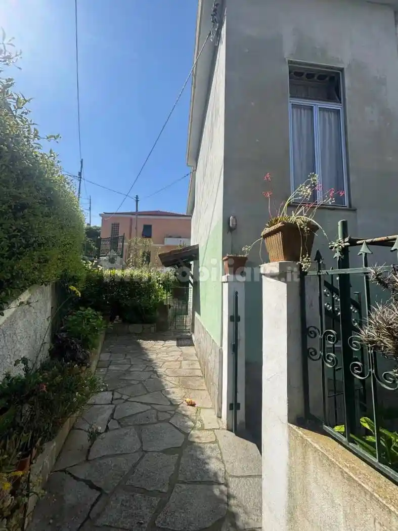 Villa in vendita a Genova