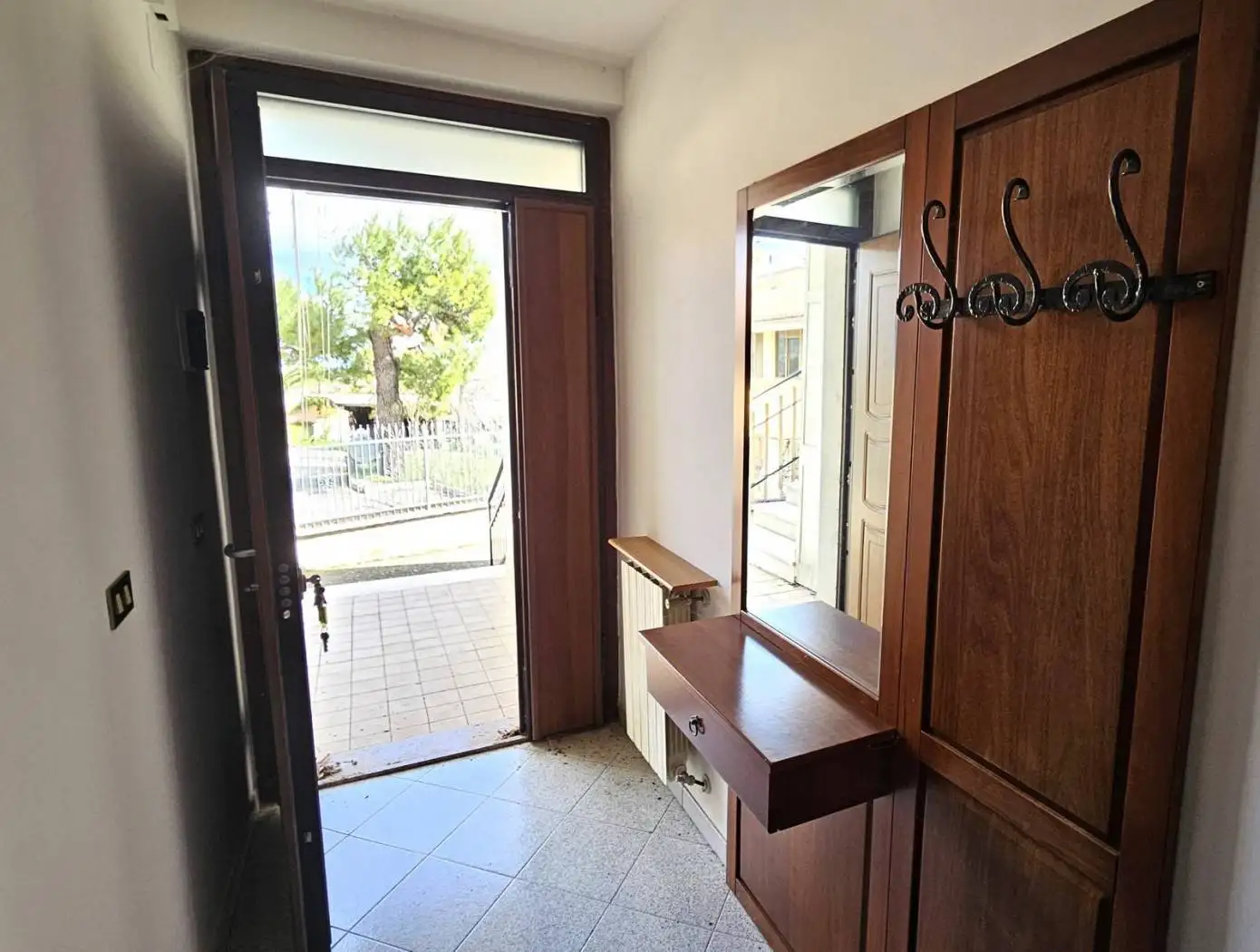 Villa unifamiliare via Carlo Alberto Dalla Chiesa, Centro, Civitaquana - foto 4