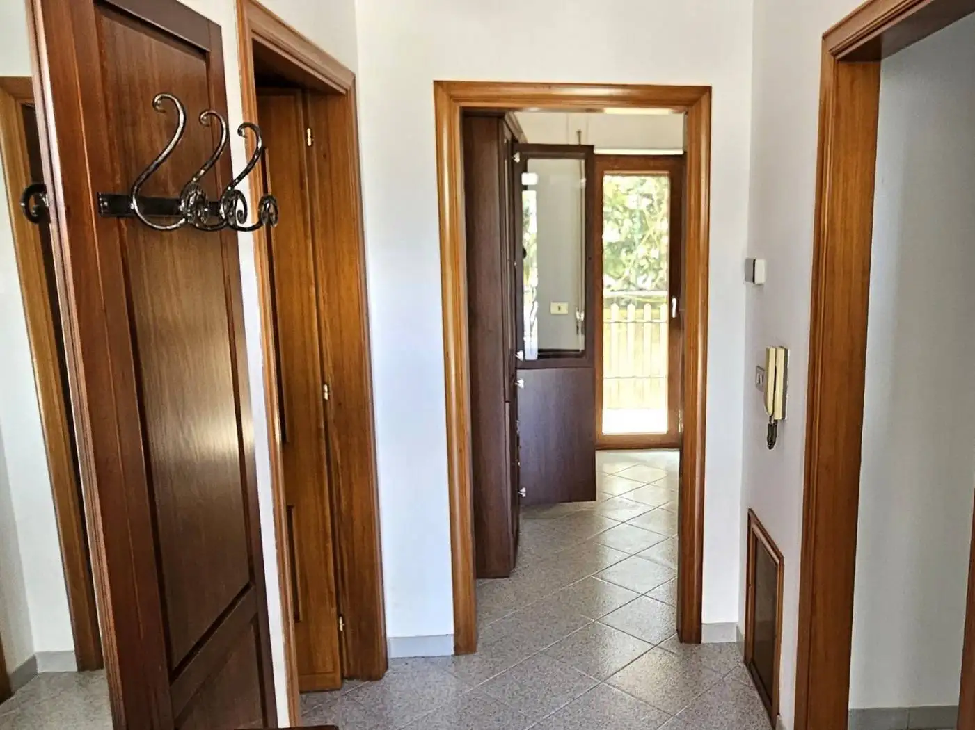 Villa unifamiliare via Carlo Alberto Dalla Chiesa, Centro, Civitaquana - foto 5