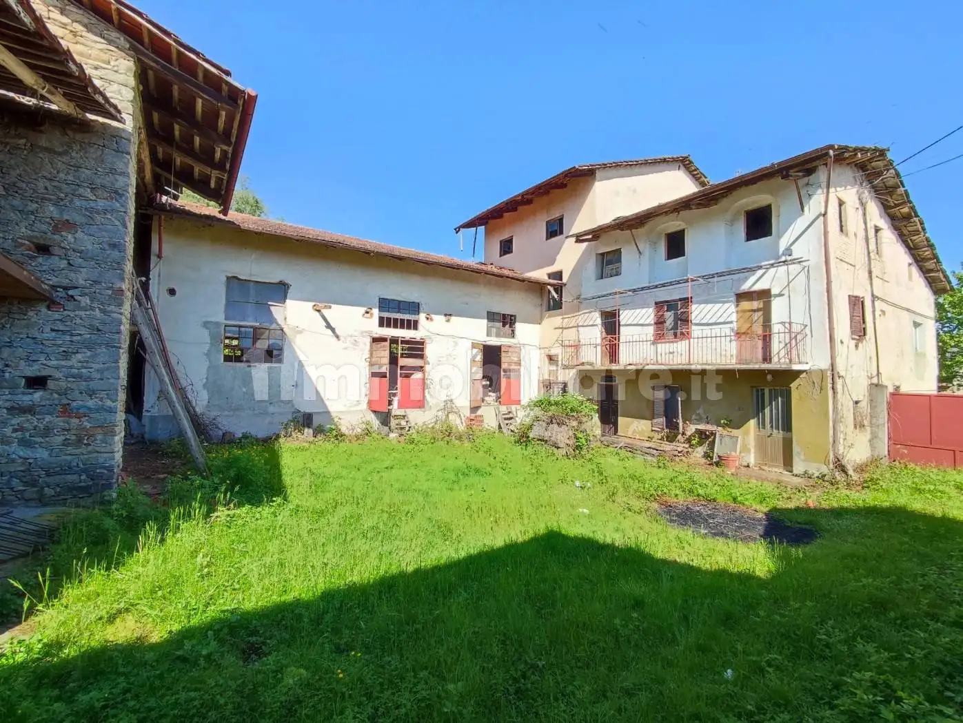 Rustico - Casale in vendita a Envie