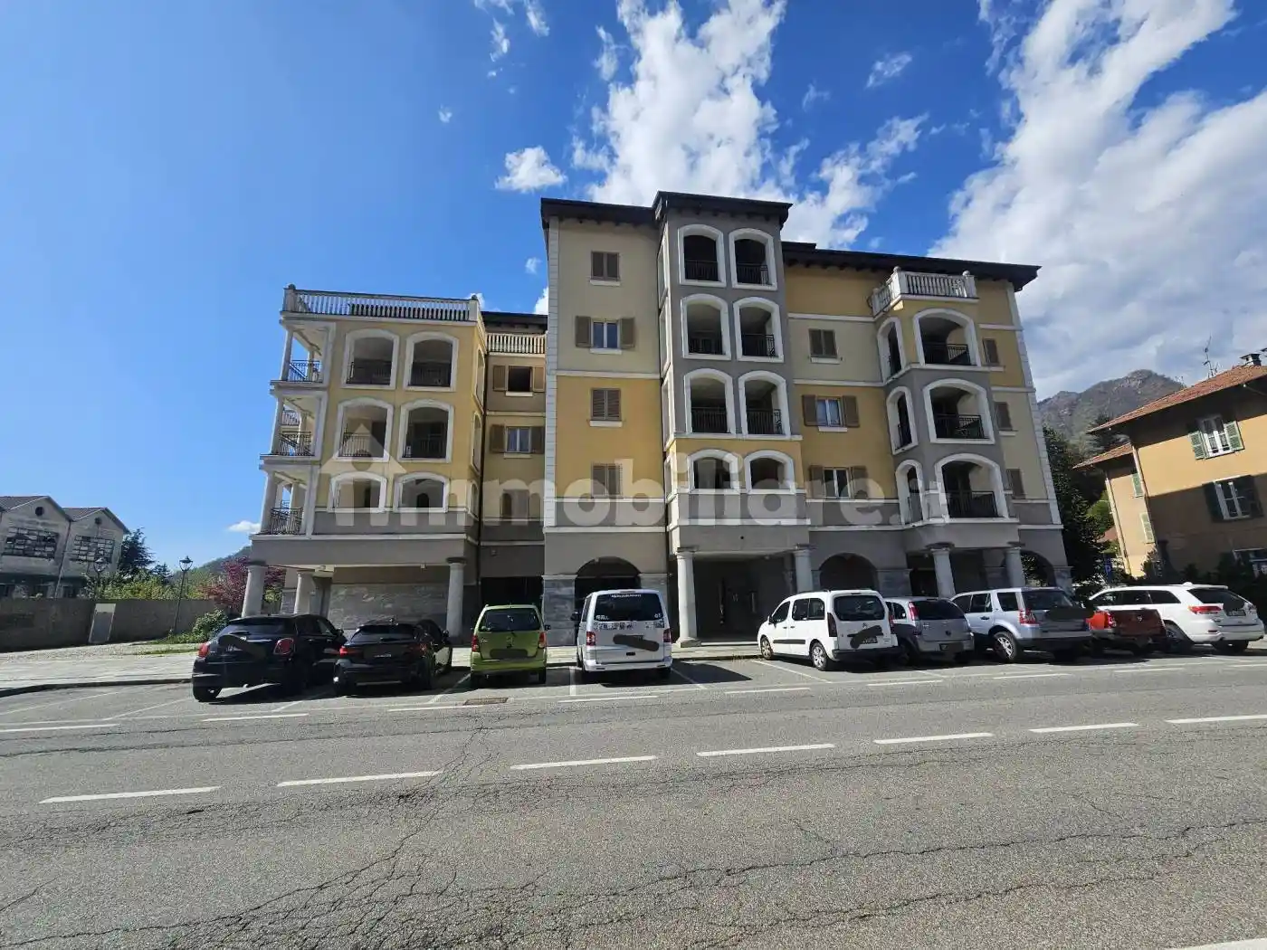 Appartamento in vendita a Varallo