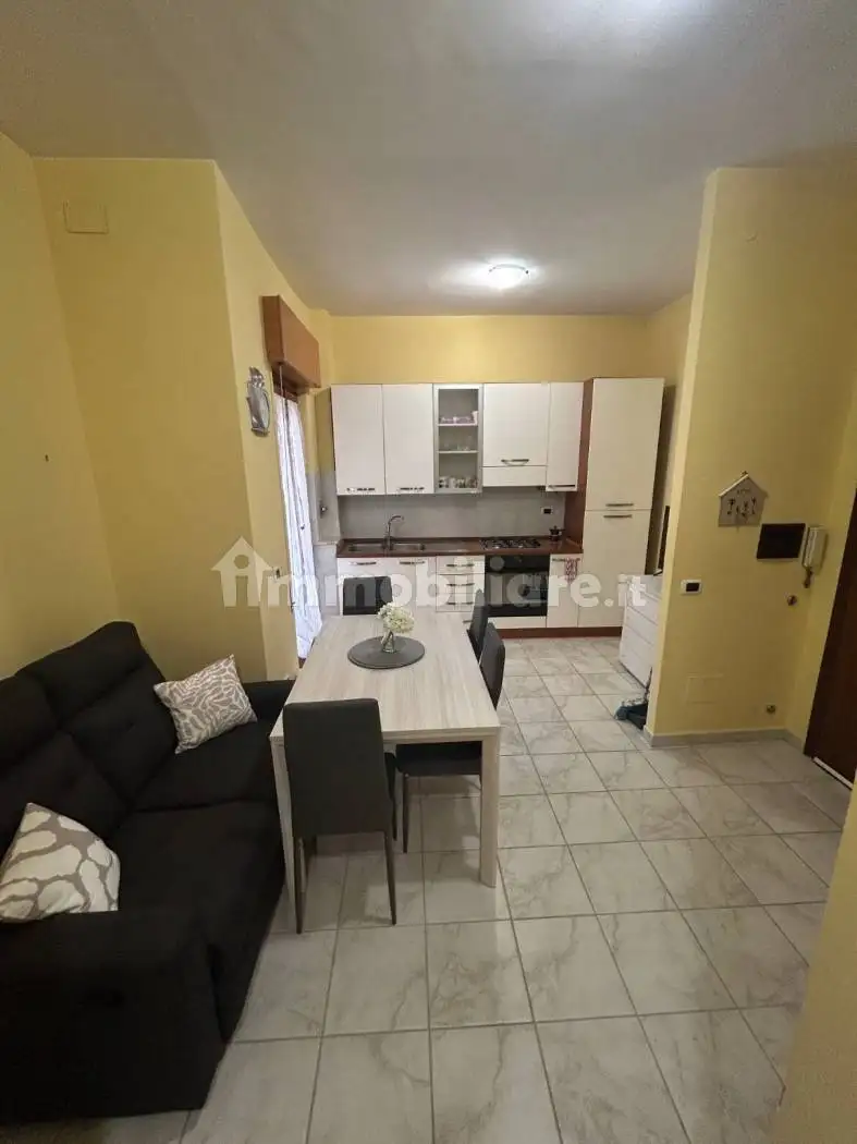 Appartamento in affitto a Pomezia