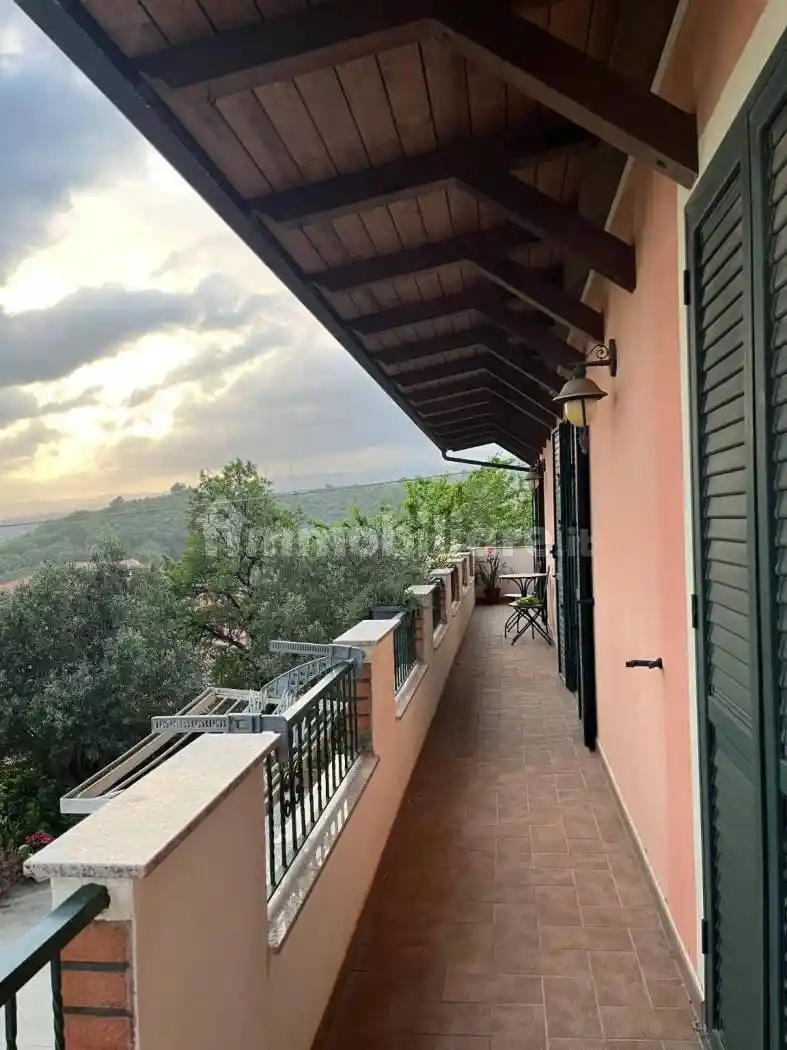 Villa plurifamiliare via Padre Pietro da Settingiano, Settingiano - foto 3