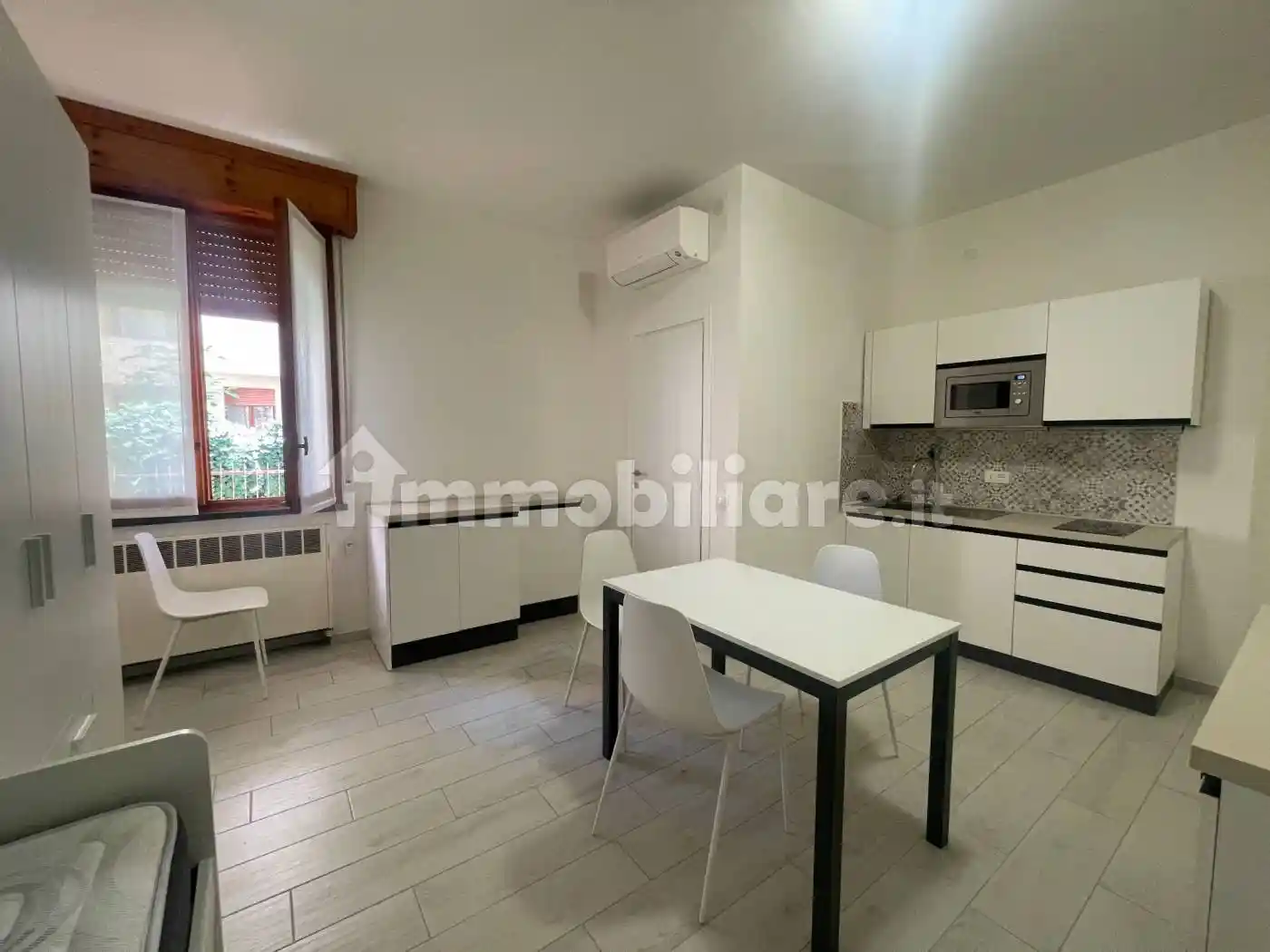 Monolocale via Quattro Giornate di Napoli, Ospedale - Villaggio Manenti, Reggio Emilia - foto 2