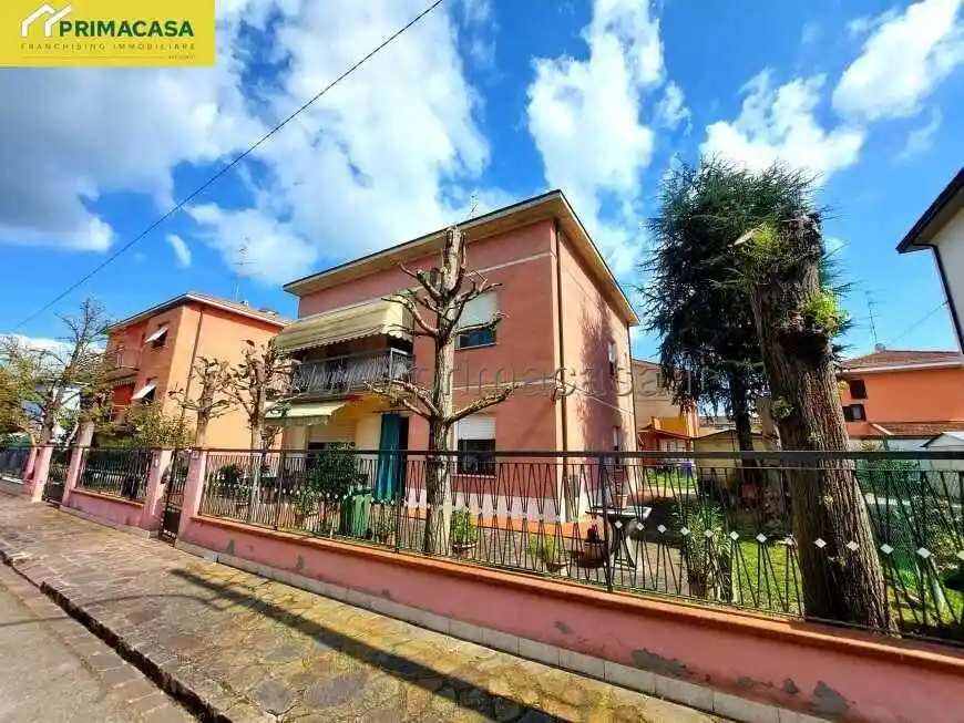 Villa in vendita a Carpi