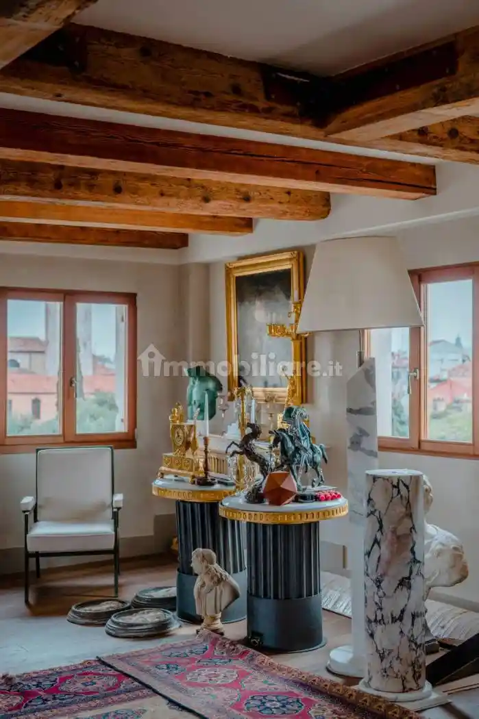Appartamento in vendita a Venezia