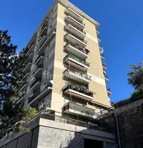 Appartamento in vendita a Genova