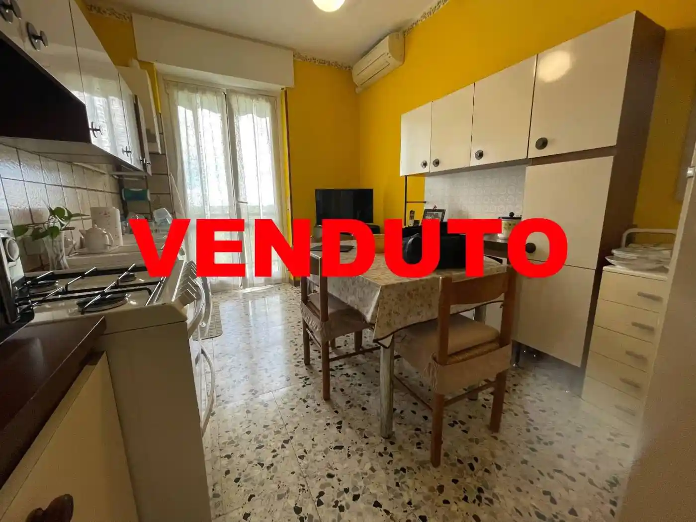 Appartamento in vendita a Garbagnate Milanese