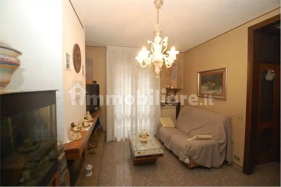 Villa bifamiliare, buono stato, 230 m², Vaciglio, Modena - foto 3
