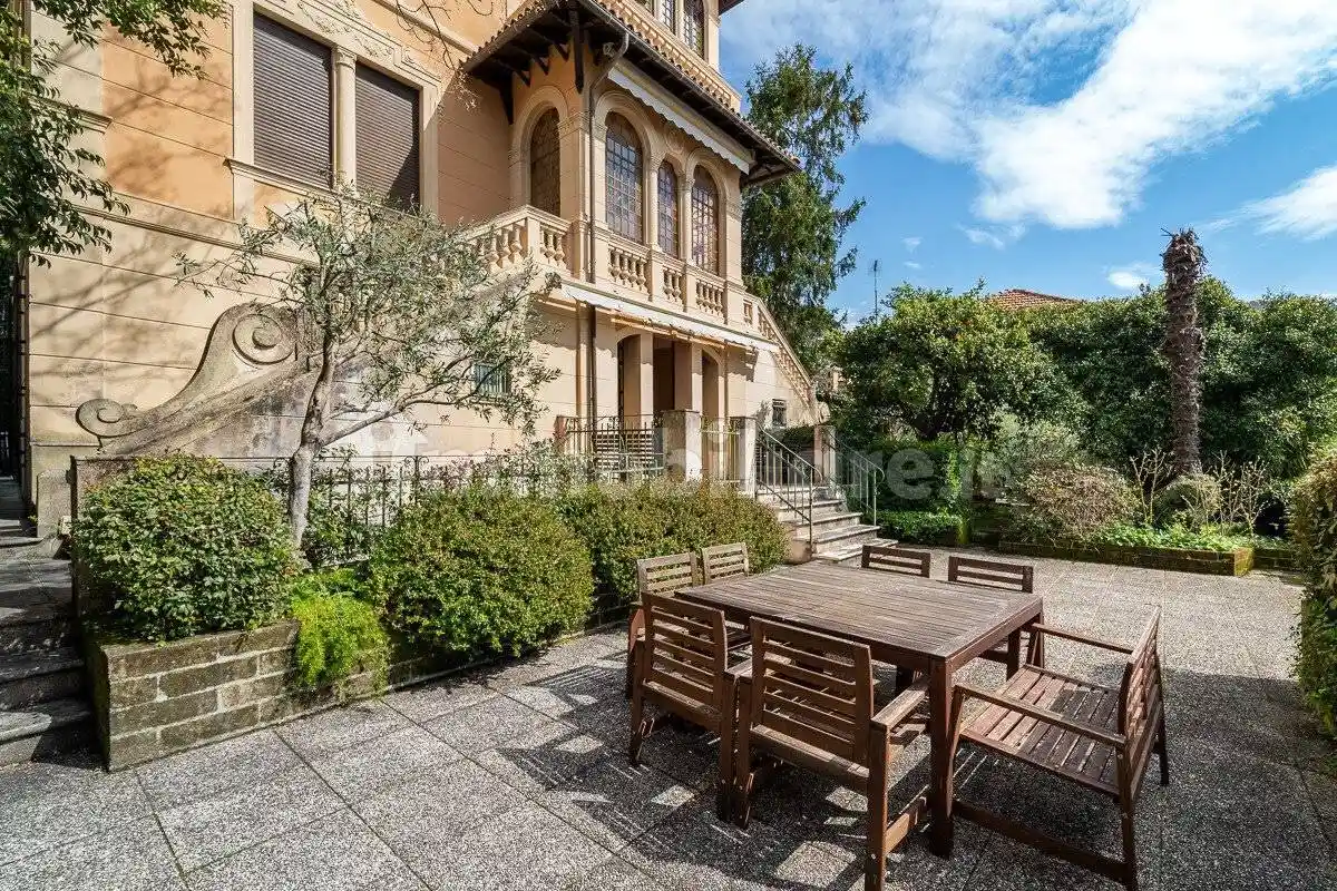 Appartamento in vendita a Camogli