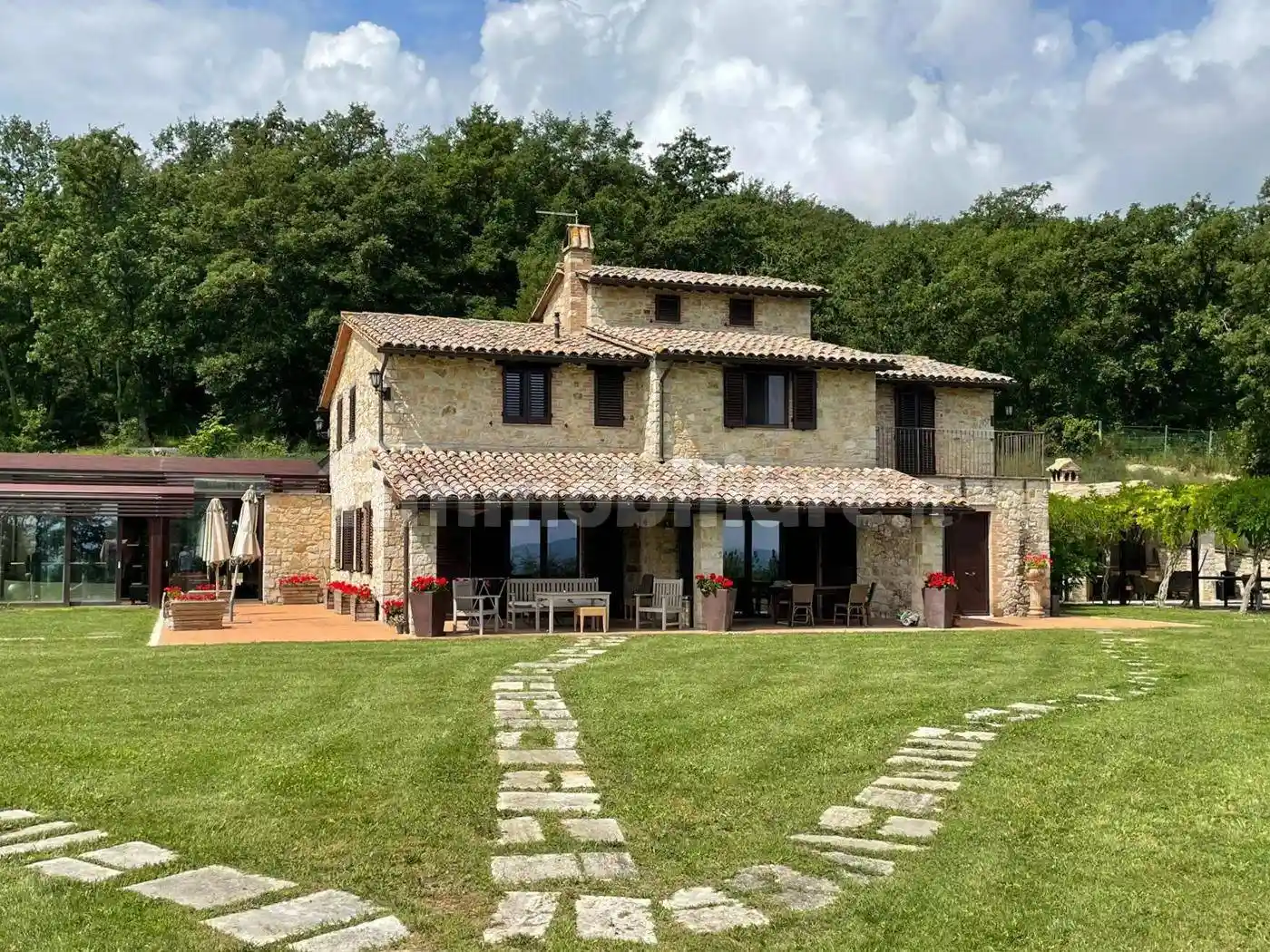 Rustico - Casale in vendita a Todi