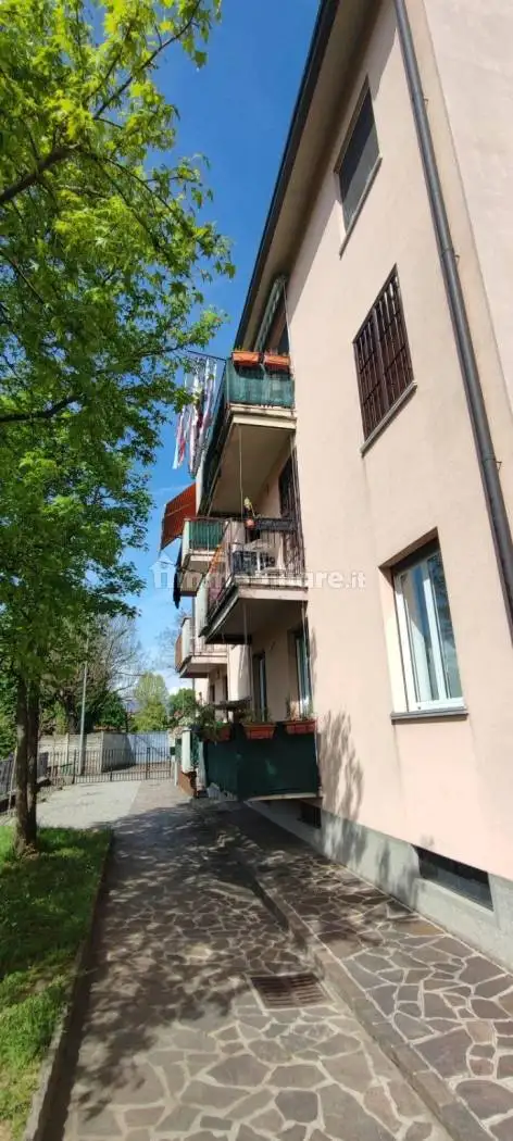 Bilocale viale Risorgimento 14, Centro, Aicurzio - foto 2