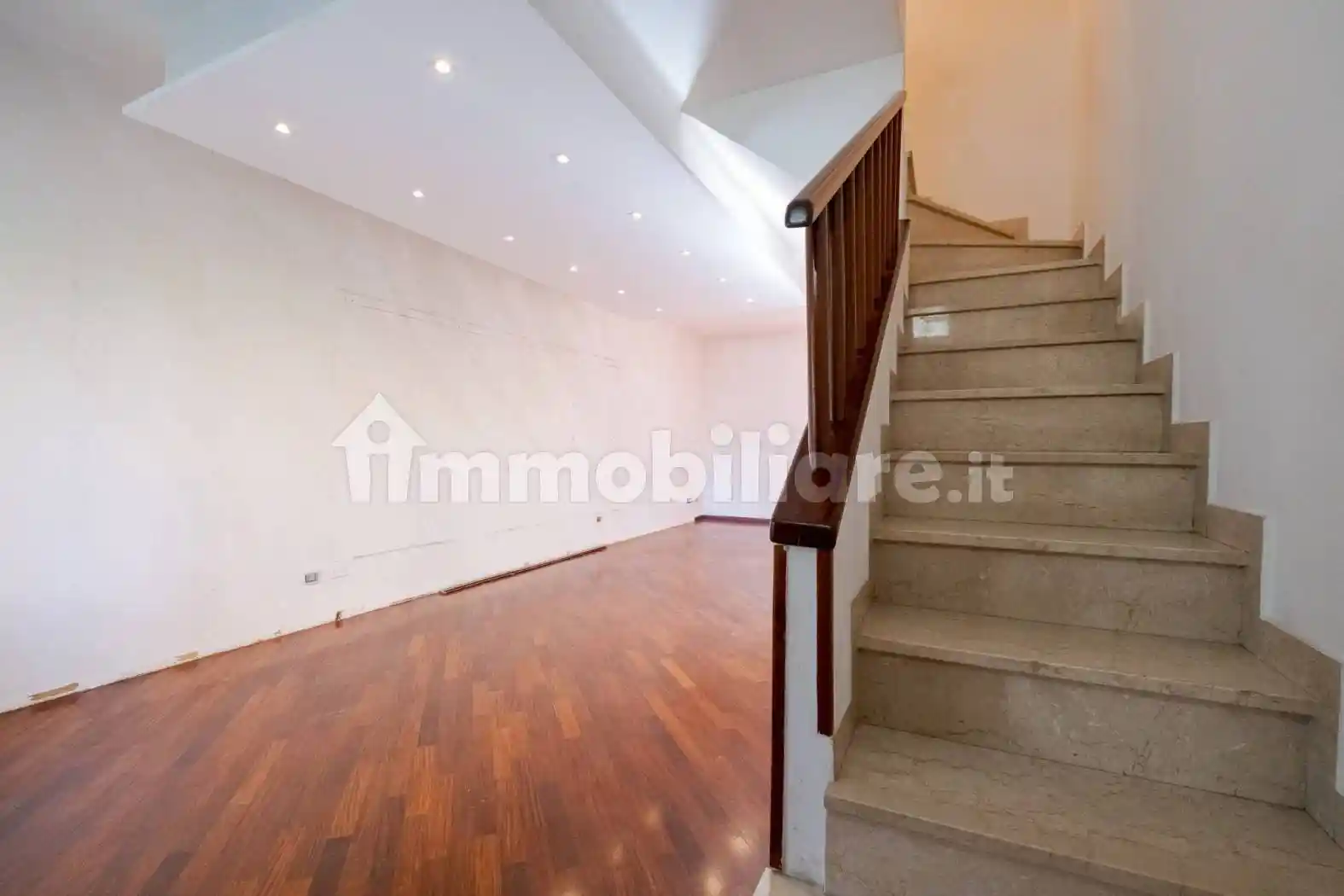 Villa a schiera via Annibal Caro 5, Affori, Milano - foto 4