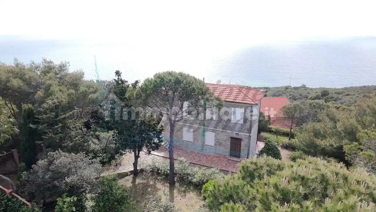Villa in vendita a Rosignano Marittimo