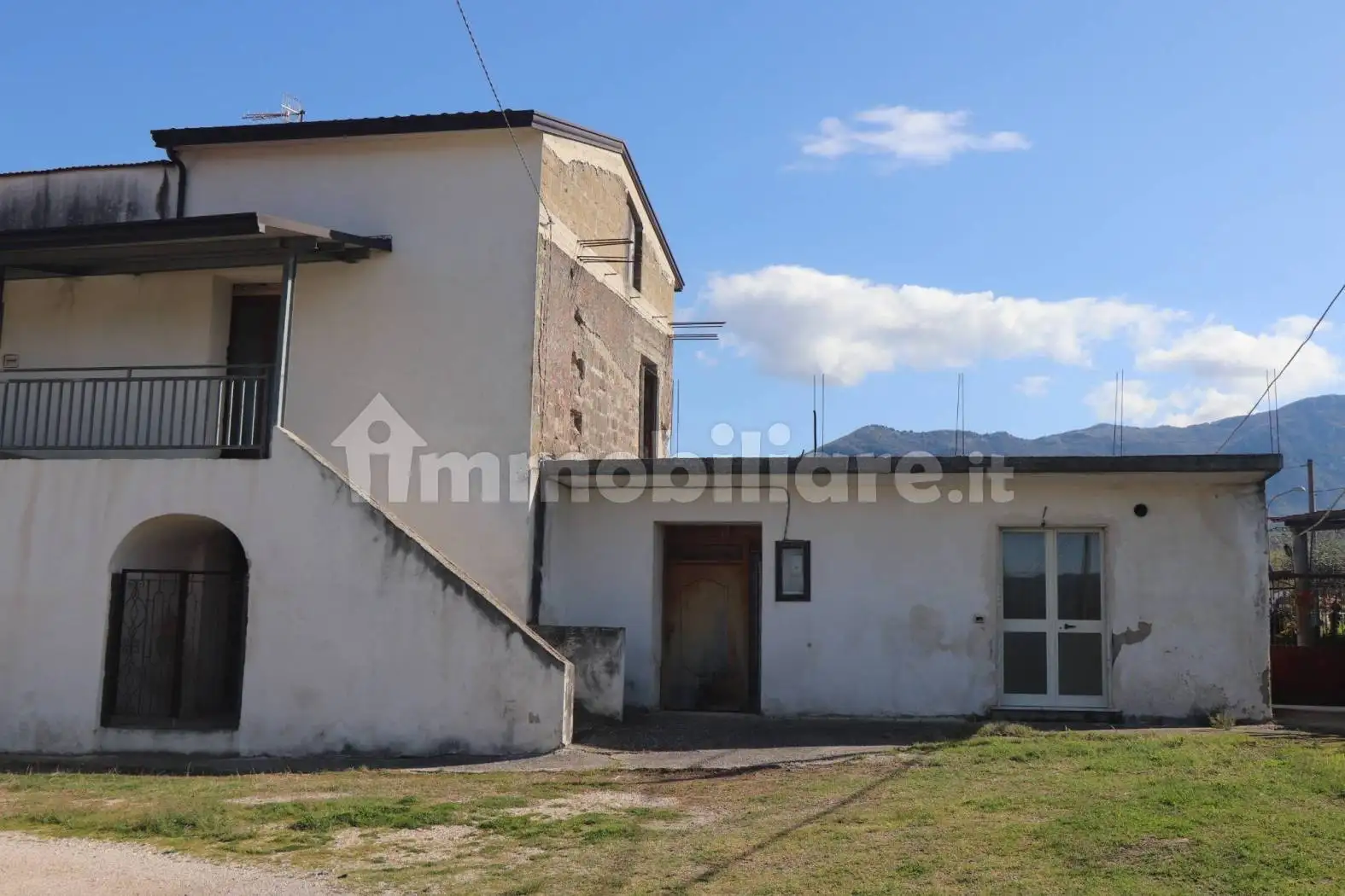 Rustico - Casale in vendita a Dugenta