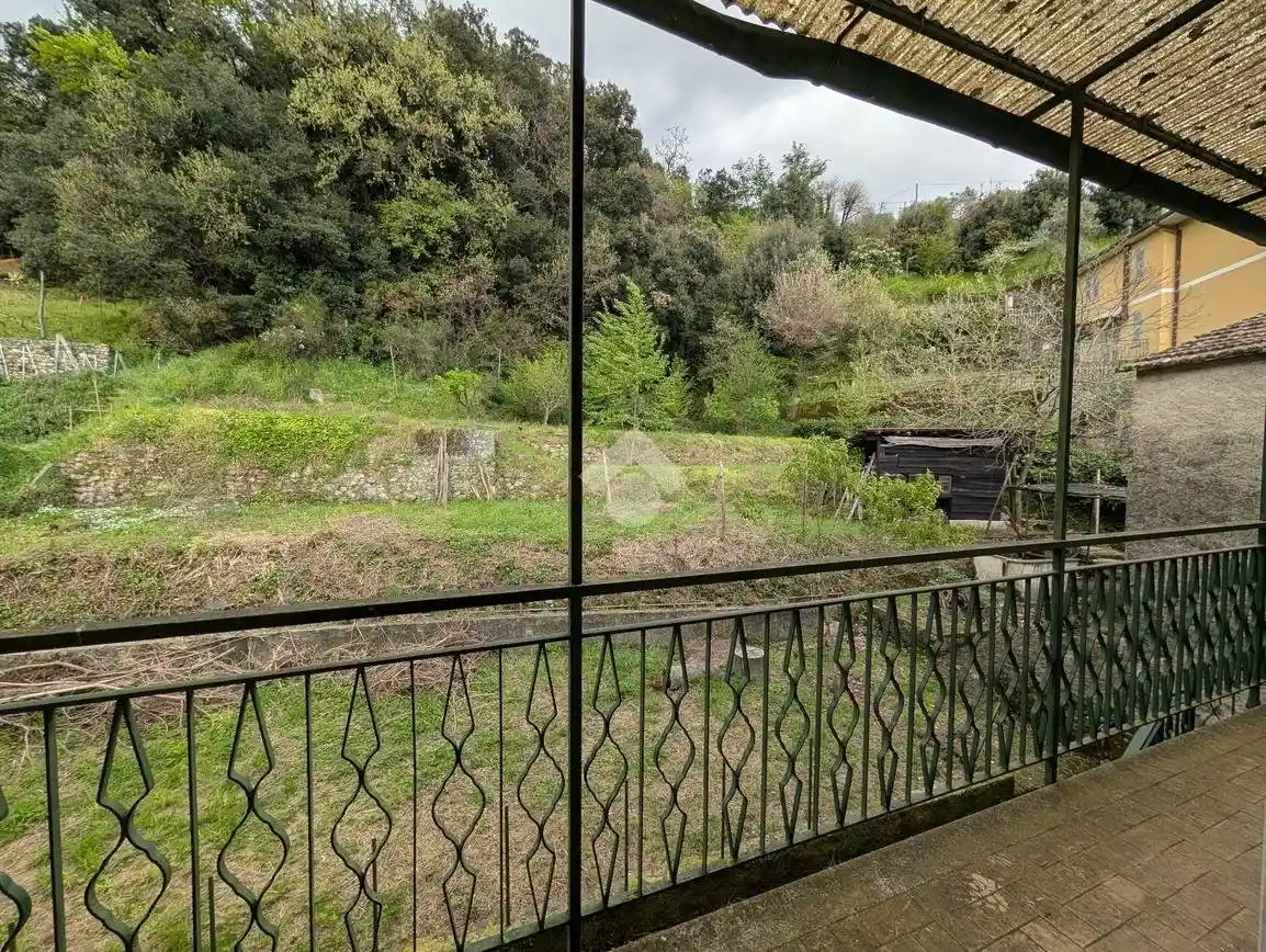 Casa indipendente in vendita a Casarza Ligure