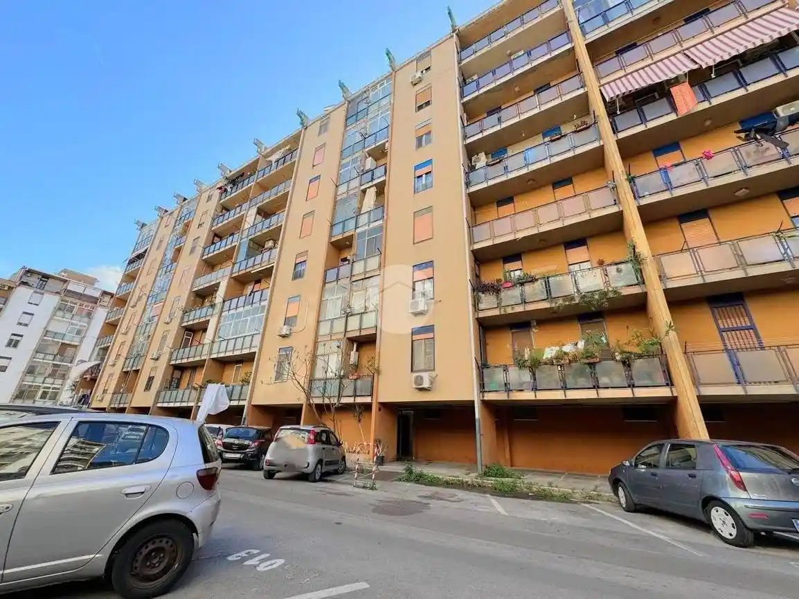 Appartamento in vendita a Palermo