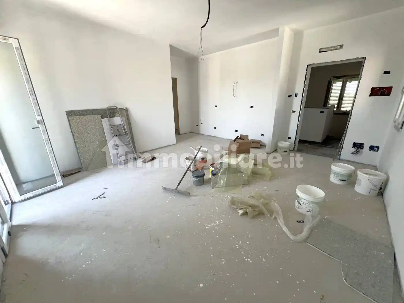 Appartamento in vendita a Cascina