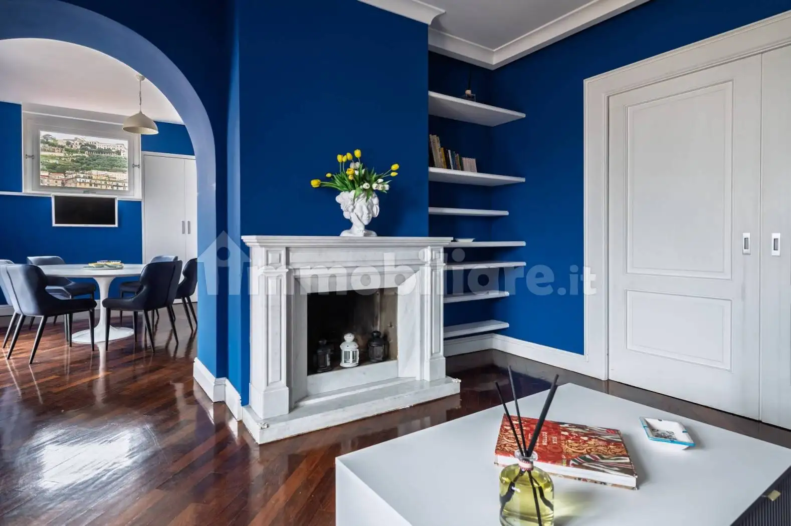 Appartamento in affitto a Napoli