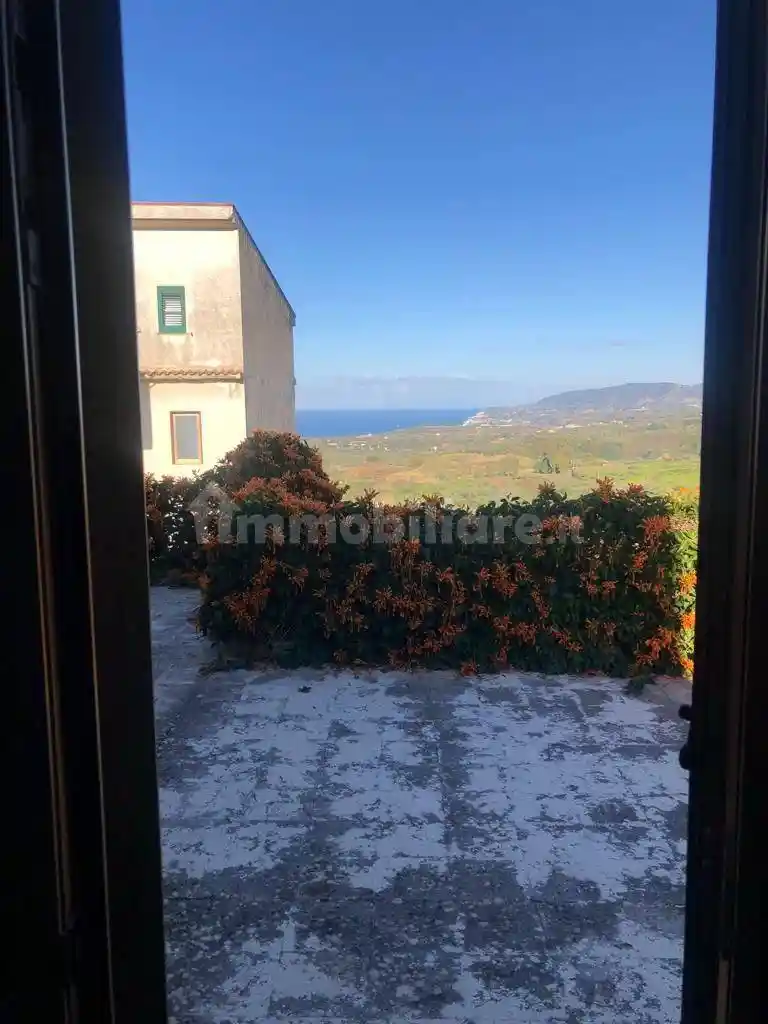 Casa indipendente in vendita a Spadafora