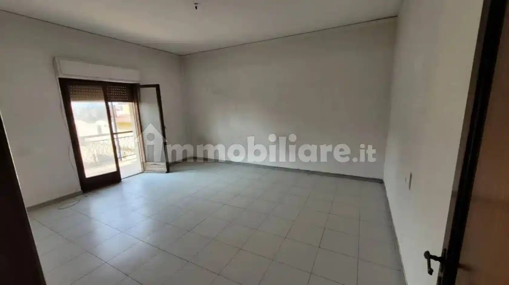 Appartamento Strada Statale 18 Tirrena Inferiore, Gioia Tauro - foto 4