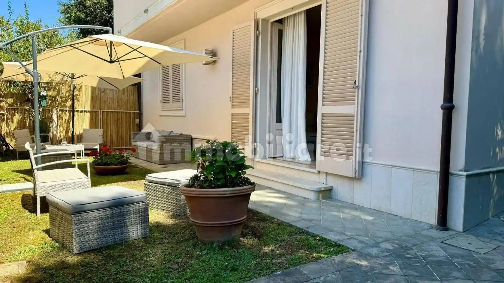Villa in vendita a Forte dei Marmi