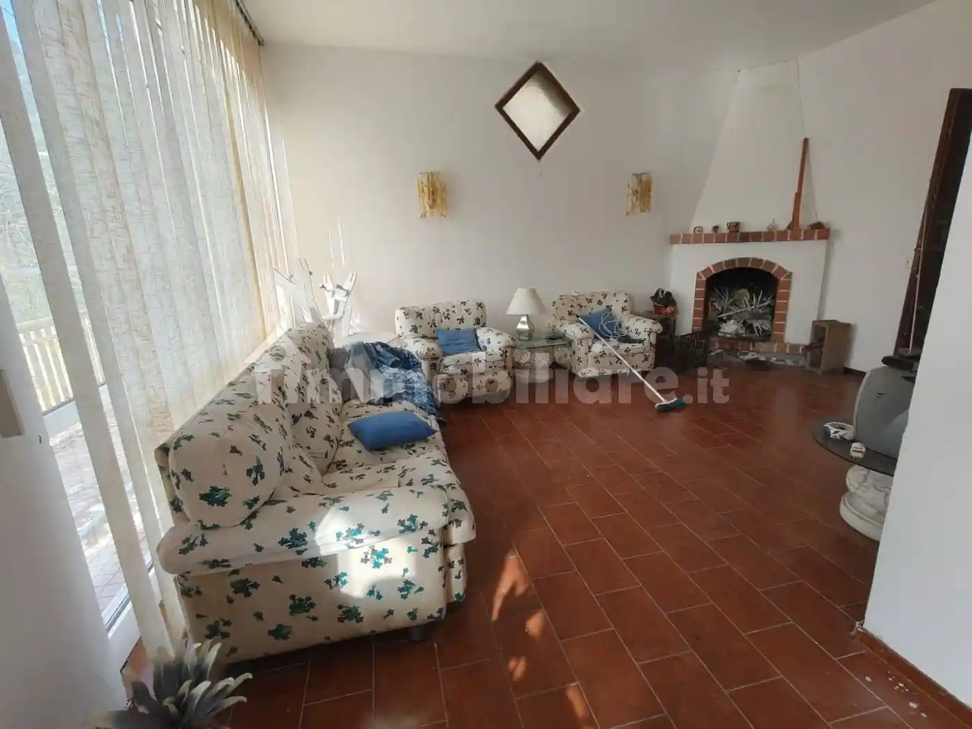 Villa in vendita a Follo