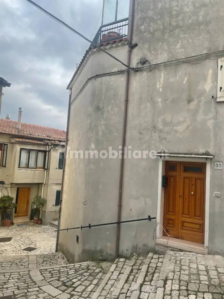 Palazzo - Edificio in vendita a Morcone